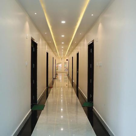 Hotel Shri Siddhivinayak Bina-Etawa 외부 사진