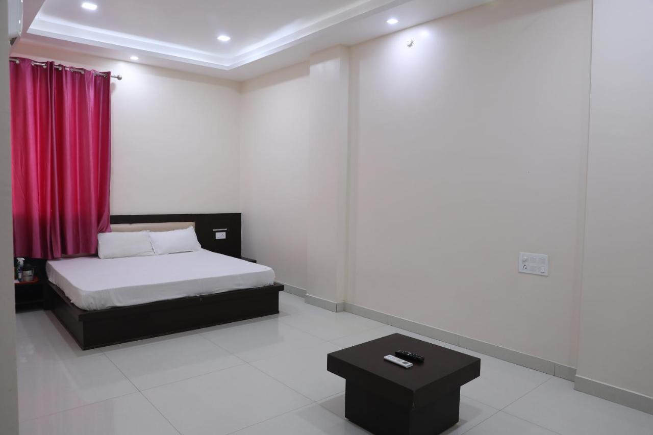 Hotel Shri Siddhivinayak Bina-Etawa 외부 사진