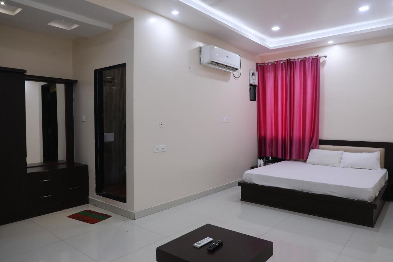 Hotel Shri Siddhivinayak Bina-Etawa 외부 사진